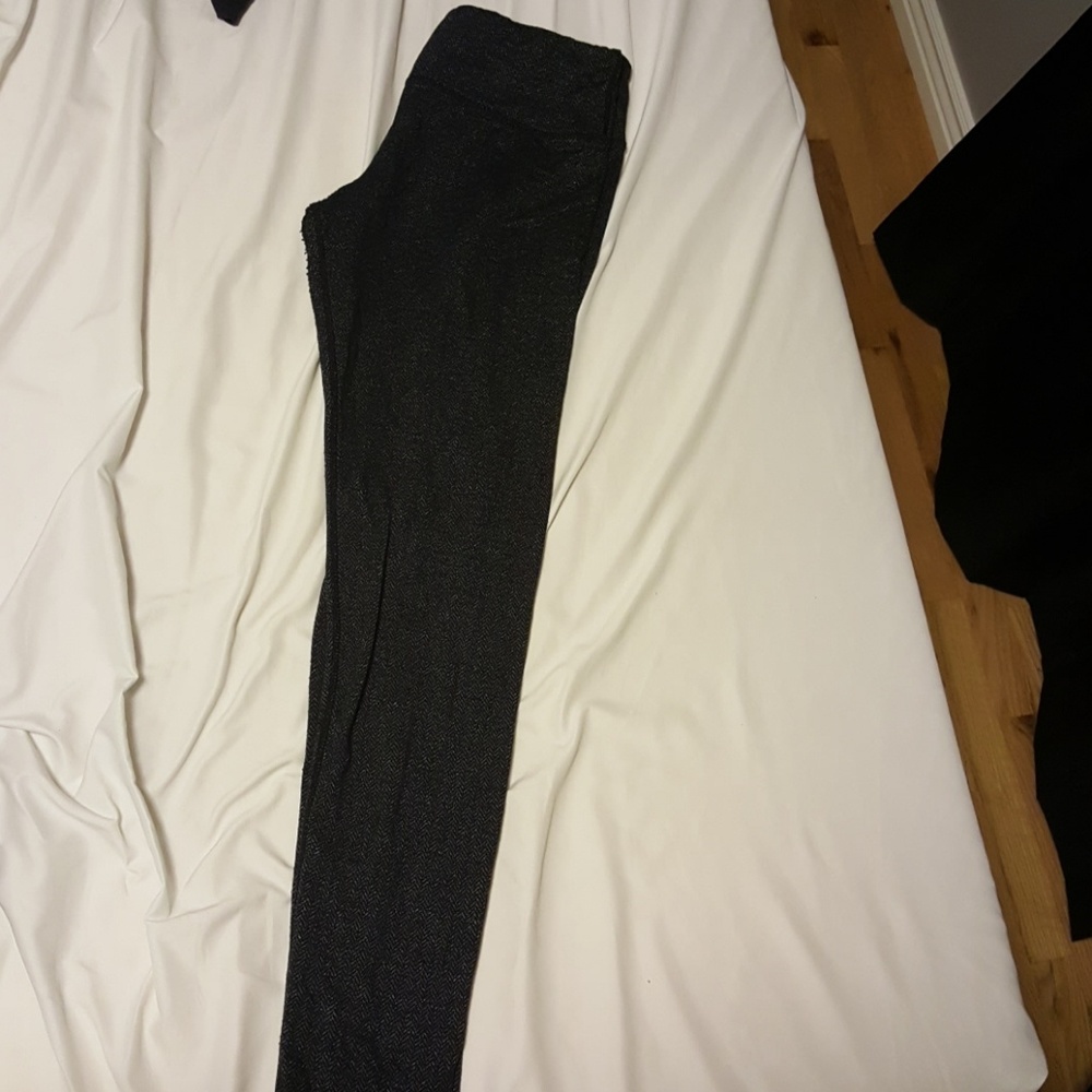 Heringing bone yoga pants